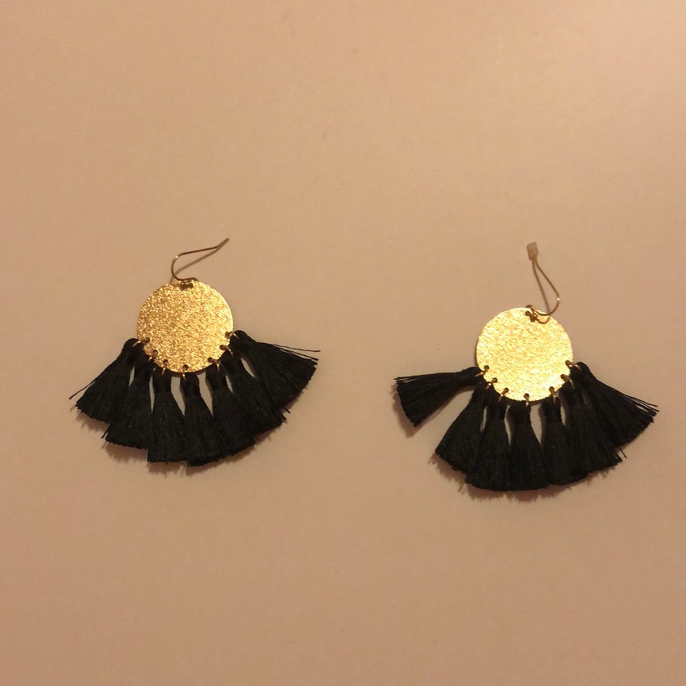 Gold and black fringe earring
